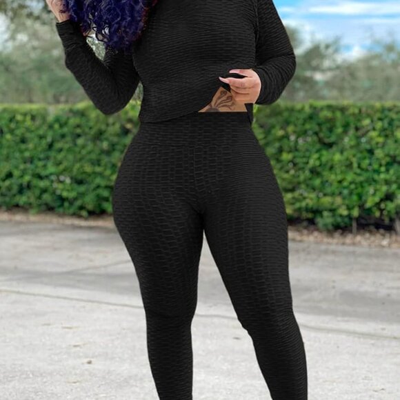 Versatile Black Tracksuit for Women - Perfect for Gym and Casual Outings - Picture 3 of 7